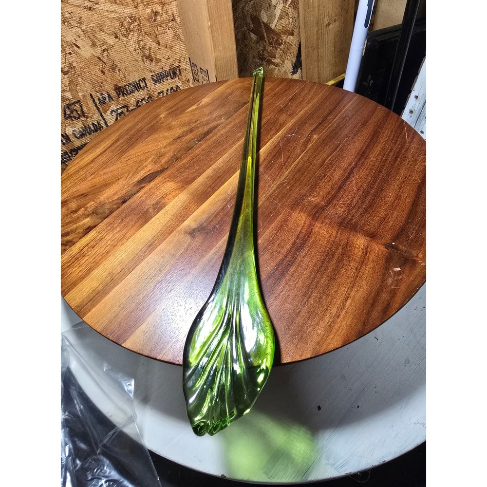 Vintage MCM Green Hand Blown Art Glass Bird Swan Tail Feather 16 Inch Decor